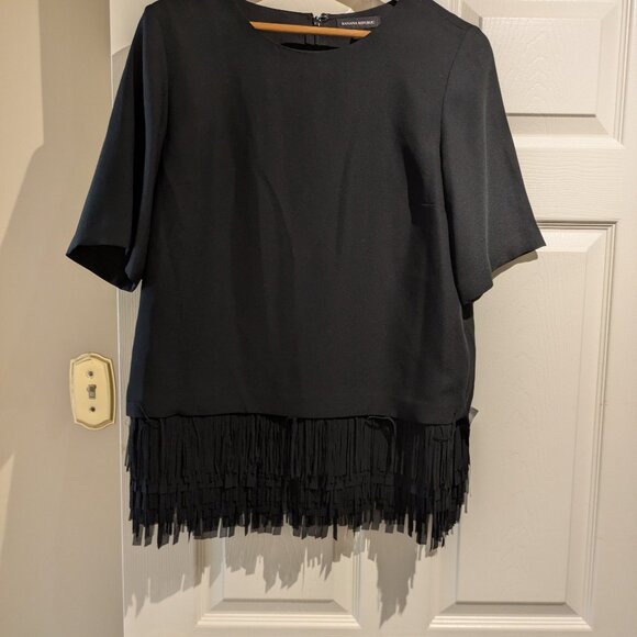 Banana replublic Fringe Crepe Short Sleeve Blouse - Picture 3 of 7